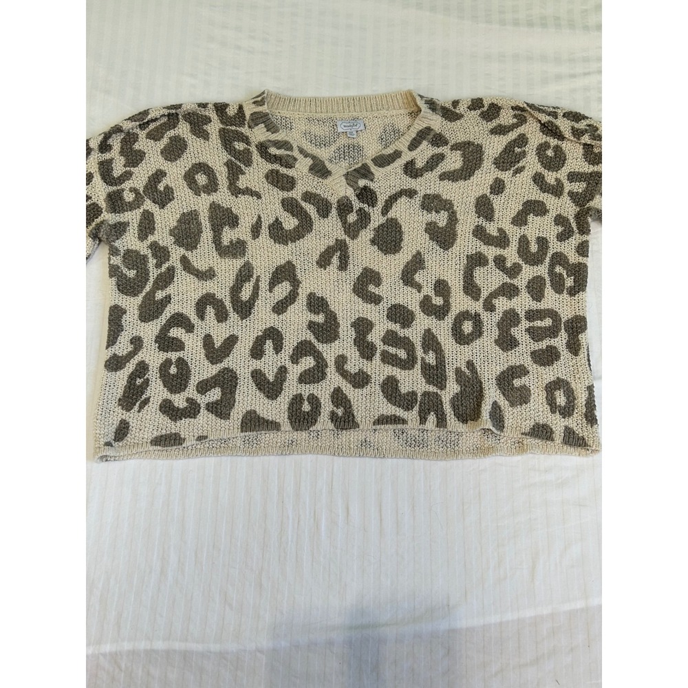 Mud Pie Leopard Print Knit V-Neck Sweater Tan Brown Boxy Cropped Top ML